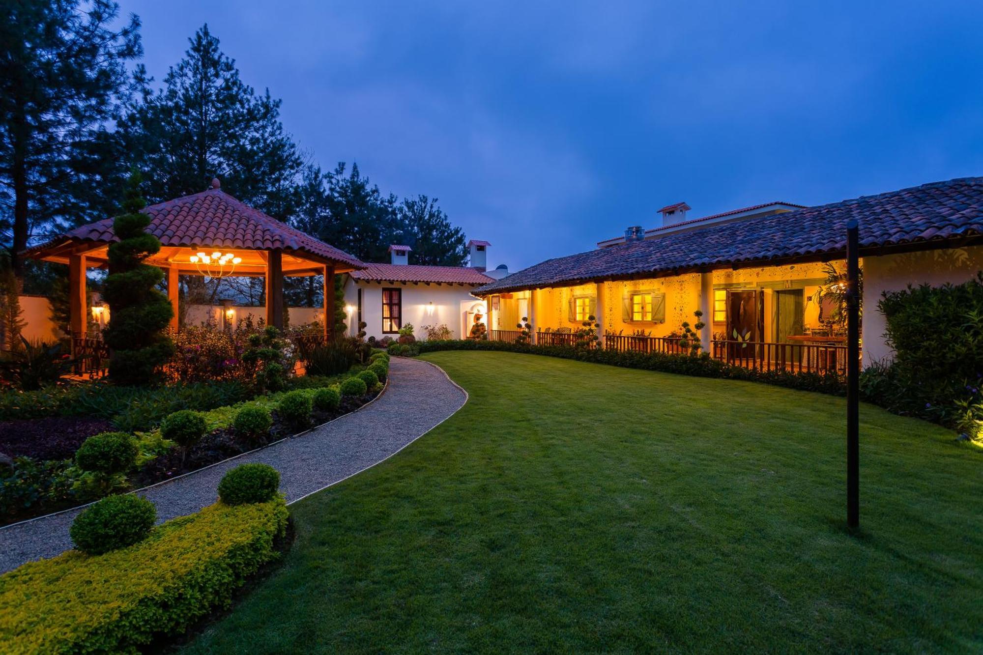 Villa Nogal Hotel Boutique & Vista San Sebastián del Oeste Exterior foto